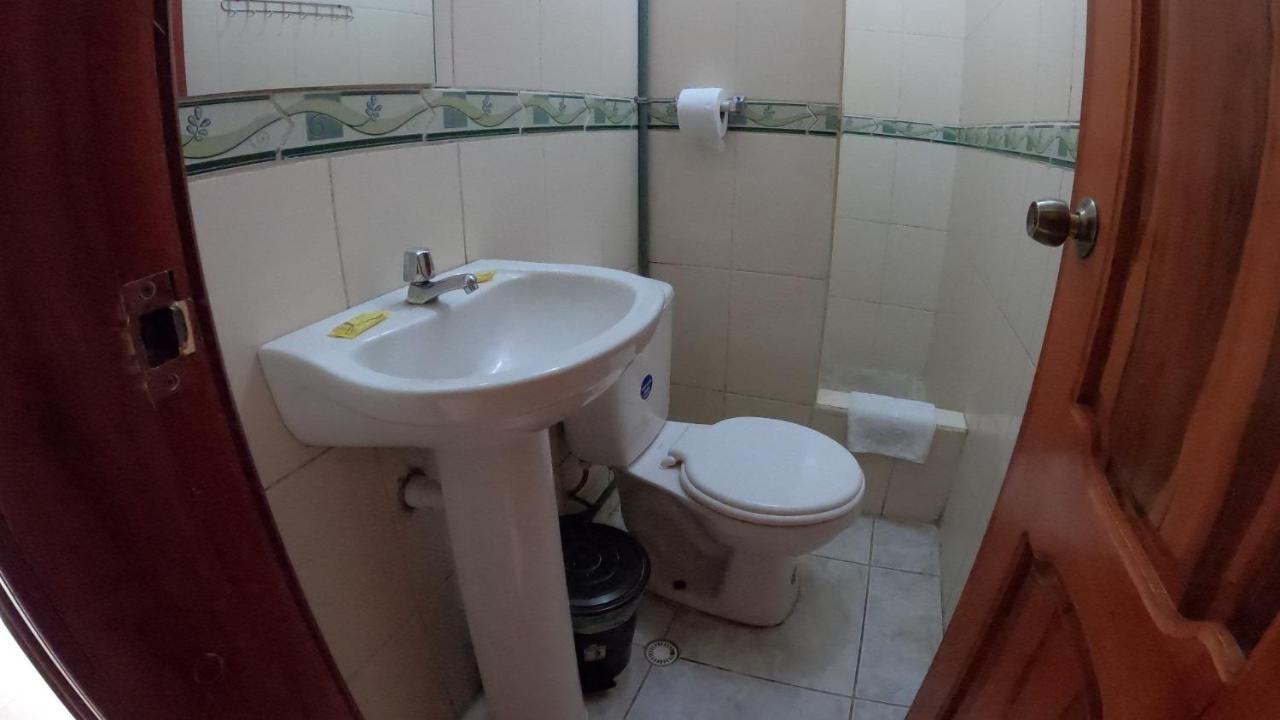 Hostal Casa Montoya Baños Eksteriør billede